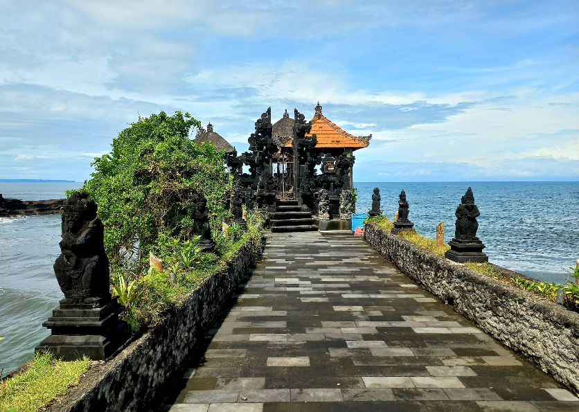tanah lot