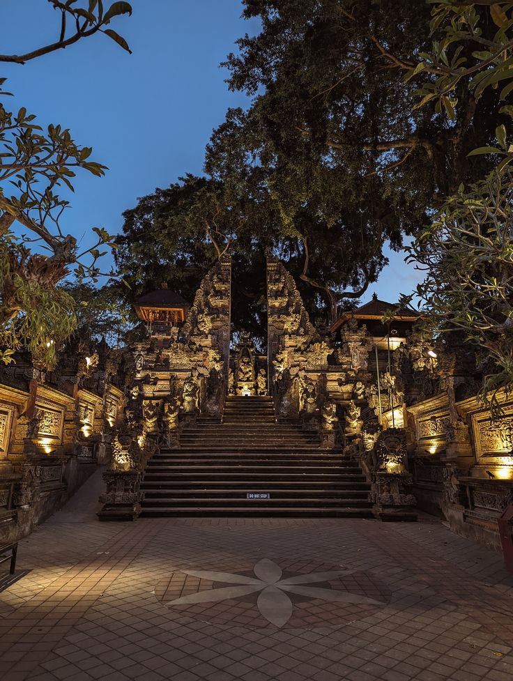 ubud palace