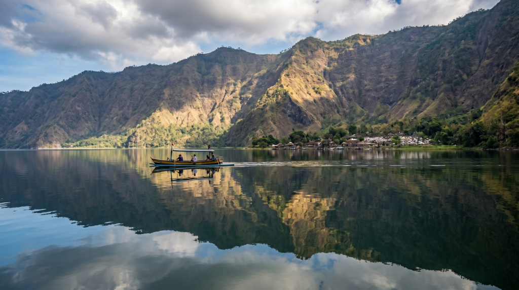 danau gunung batur